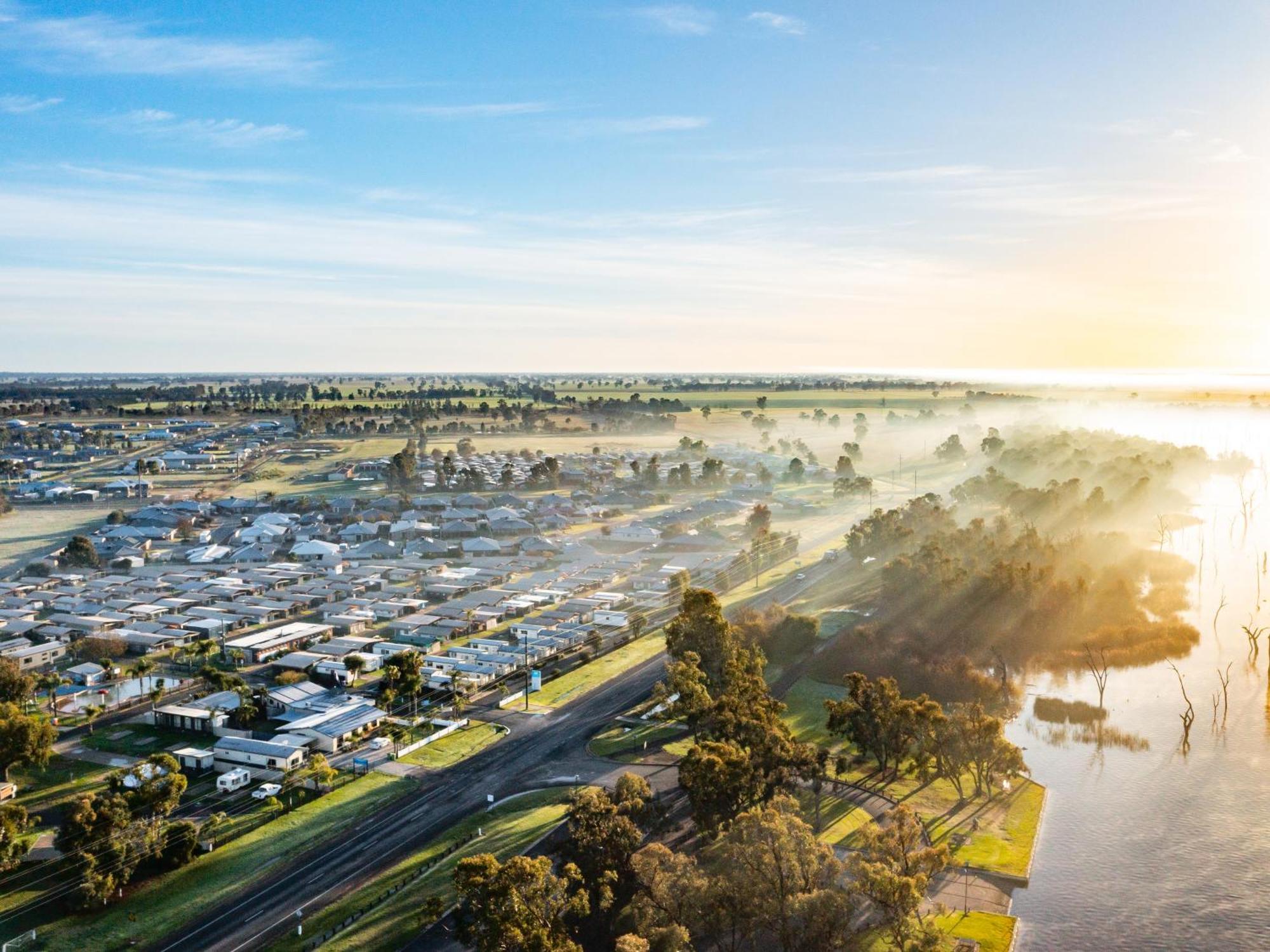Nrma Yarrawonga Mulwala Holiday Park Exterior photo