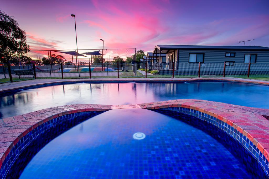 Nrma Yarrawonga Mulwala Holiday Park Exterior photo